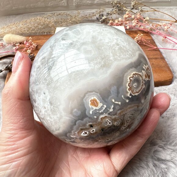 Gorgeous Large Agate Sphere with Druzy - Picture 4 of 10